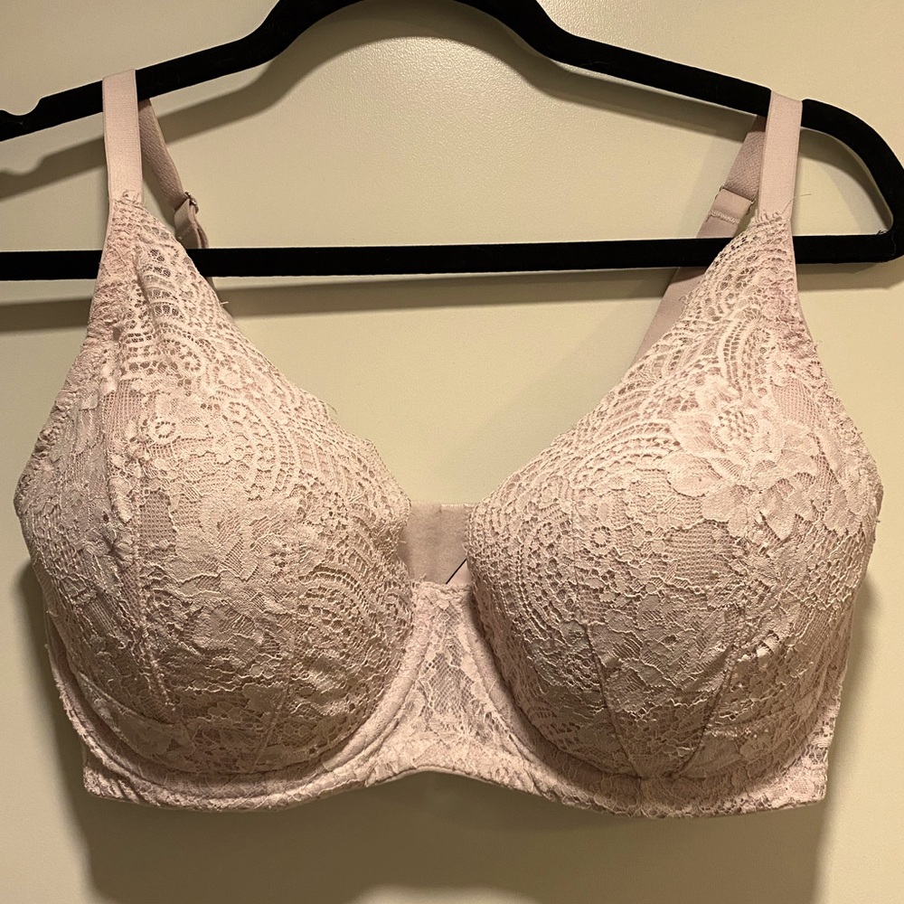 34DDD Victoria’s Secret Bra